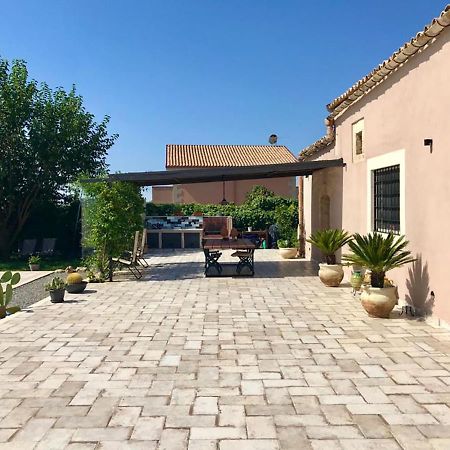 Il Baglio Del Picchio - Noto Apartman San Corrado di Fuori Kültér fotó