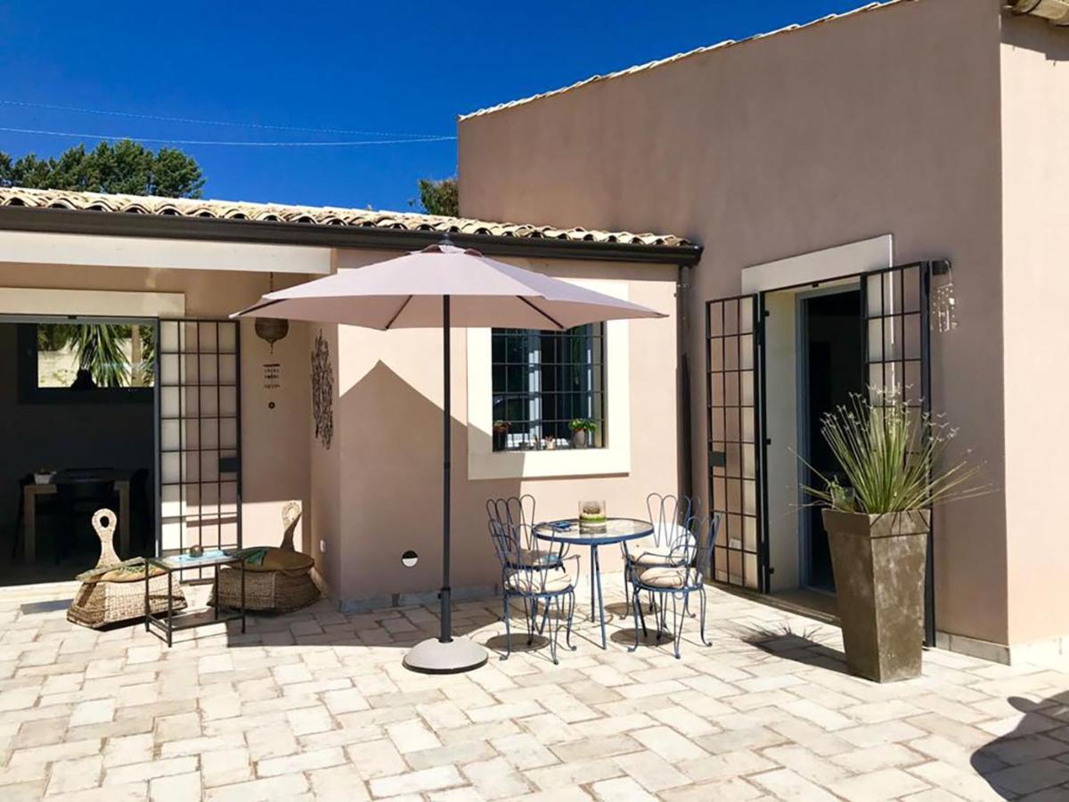 Il Baglio Del Picchio - Noto Apartman San Corrado di Fuori Kültér fotó