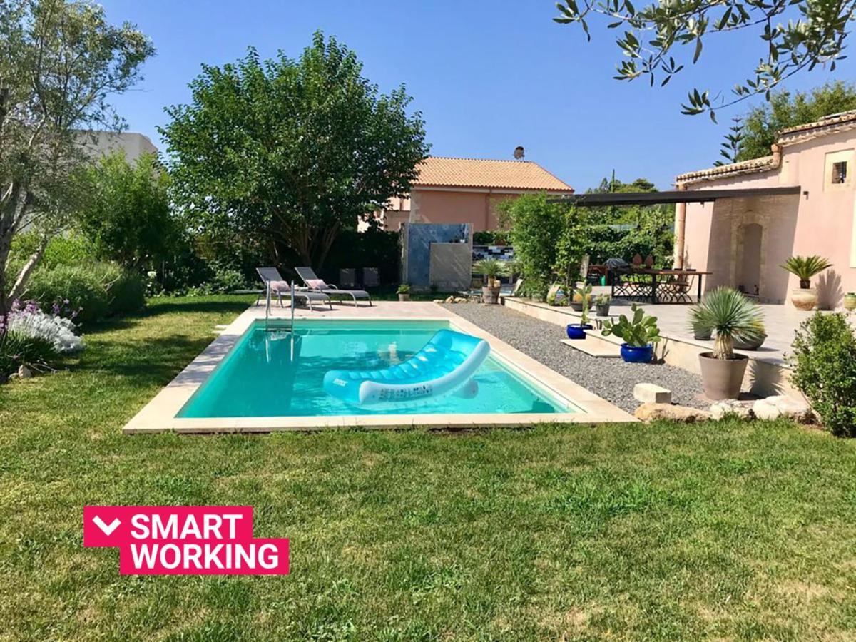 Il Baglio Del Picchio - Noto Apartman San Corrado di Fuori Kültér fotó